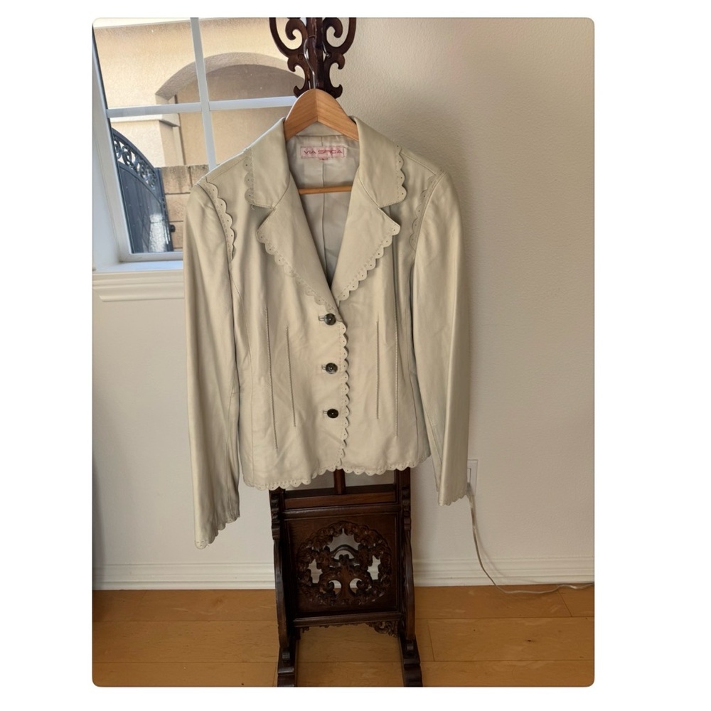 Via Spiga Cream Genuine Leather Blazer with Scalloped Trim Color Cream Size L